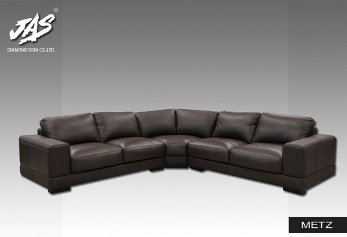 METZ Living Room Sofas