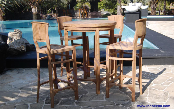 TGF 261 C  Tulip Bar Table D 80 & TGF 228  Tulip Bar Chair (4 pcs)