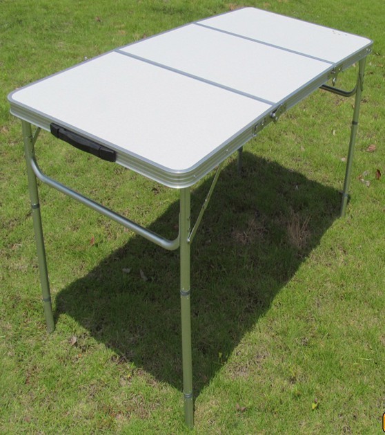 Folding Table