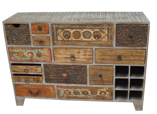 WOODEN CHEST OF DRAWERS