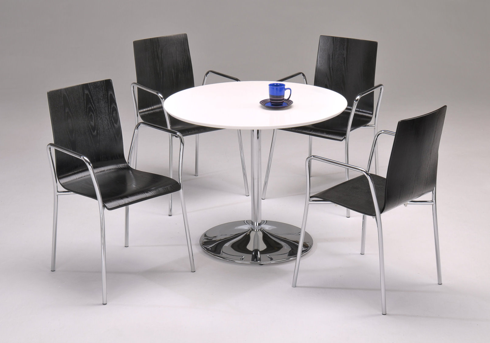 Round Tound Table-test