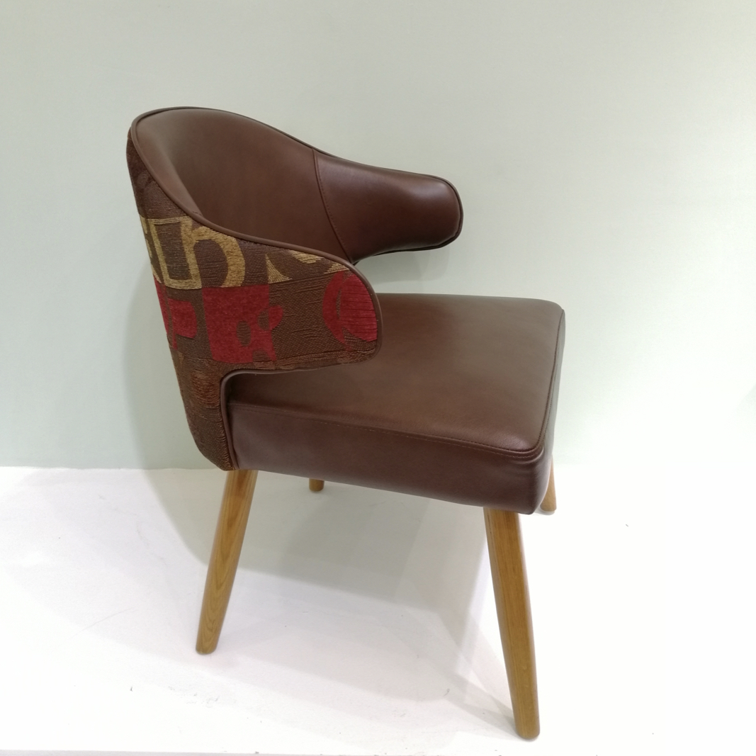 Extractr Armchair-test
