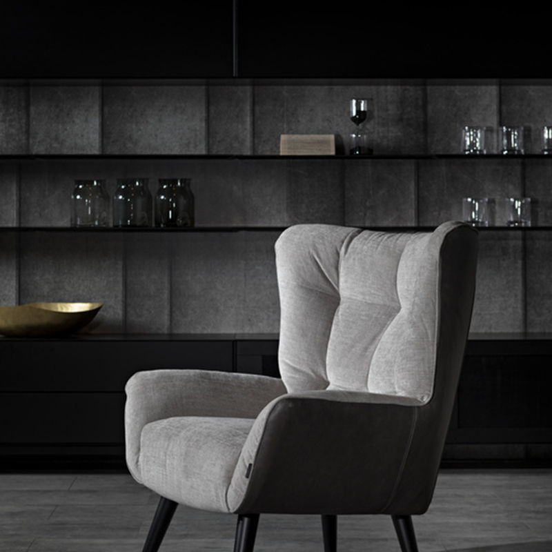 Jolyn An Armchair-test