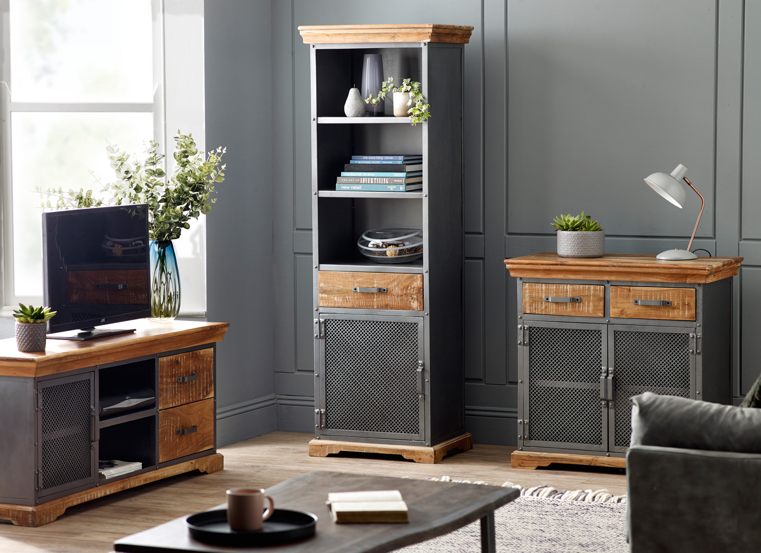 INDUSTR FURNITURE-test