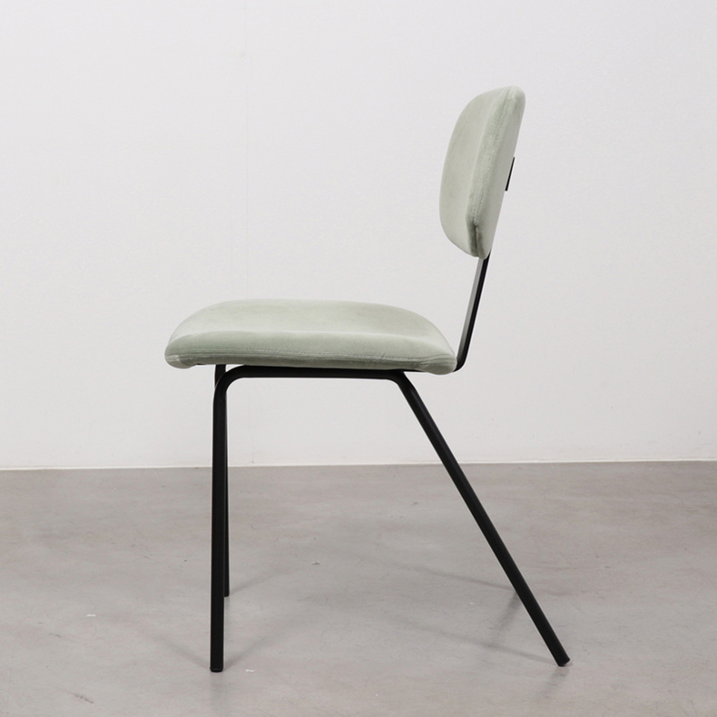 Nordic Bill chair - green velvet