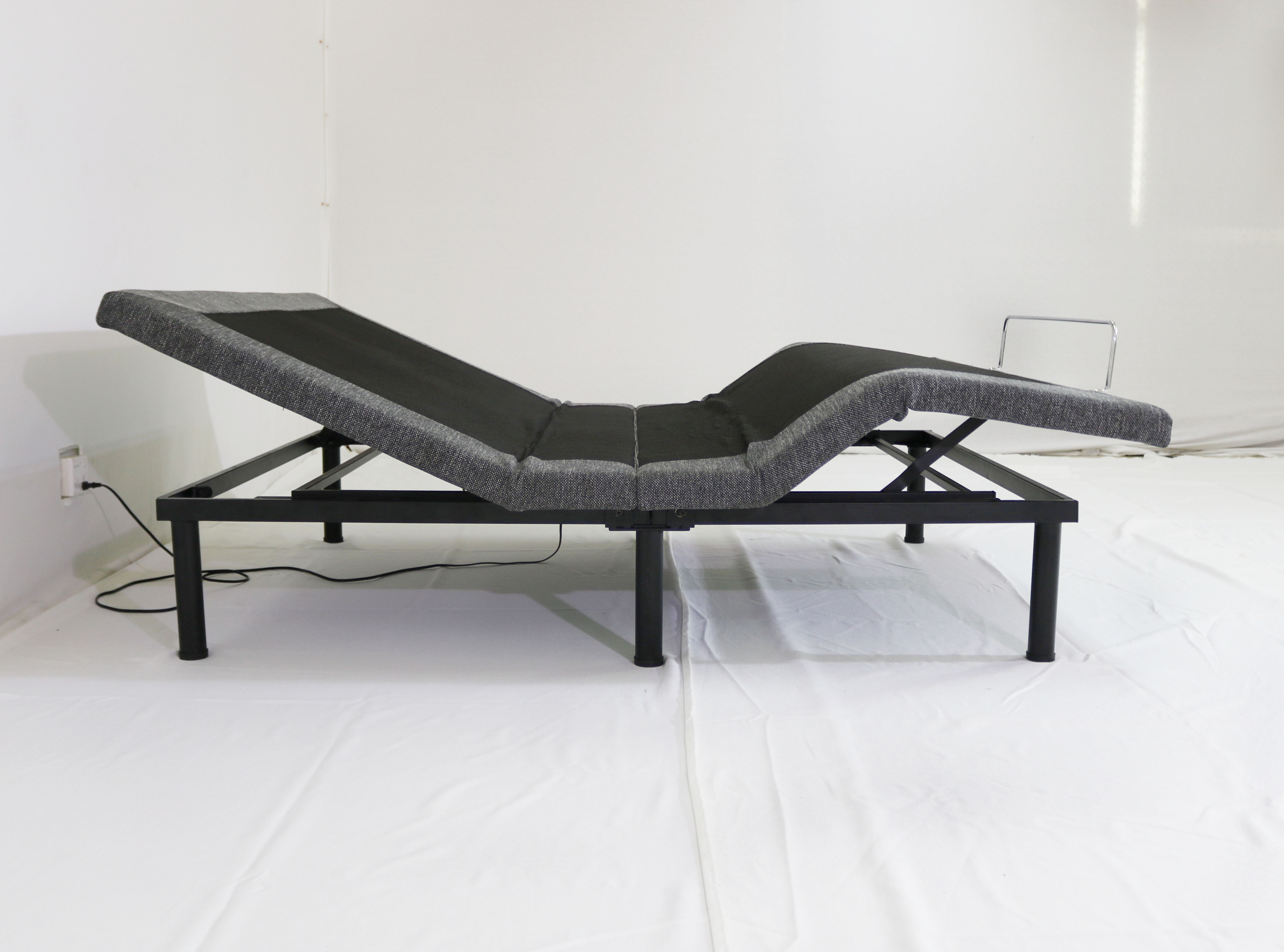 FLS011 me Use Bed-test