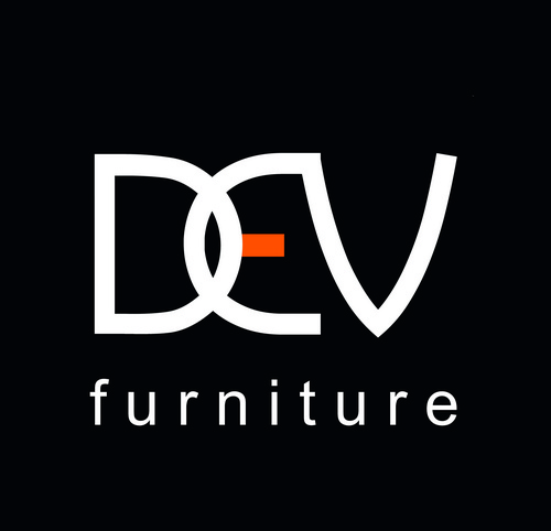 DEV F )Logo