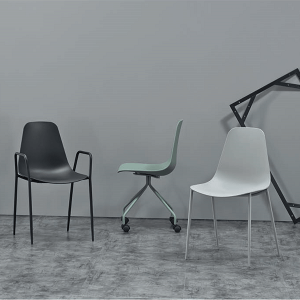 China Factory Wholesale Modern Cheap Price Home Furniture Black White Dining Room Plastic Chairs Without Arms Metal Leg