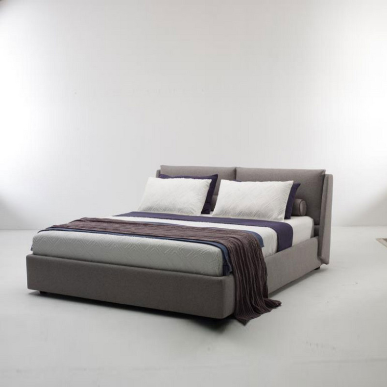 King bed  8057