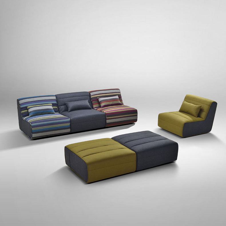 Sectional sofa 1302