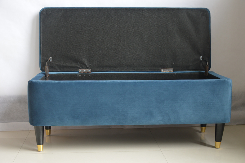 STORAGE COUCH