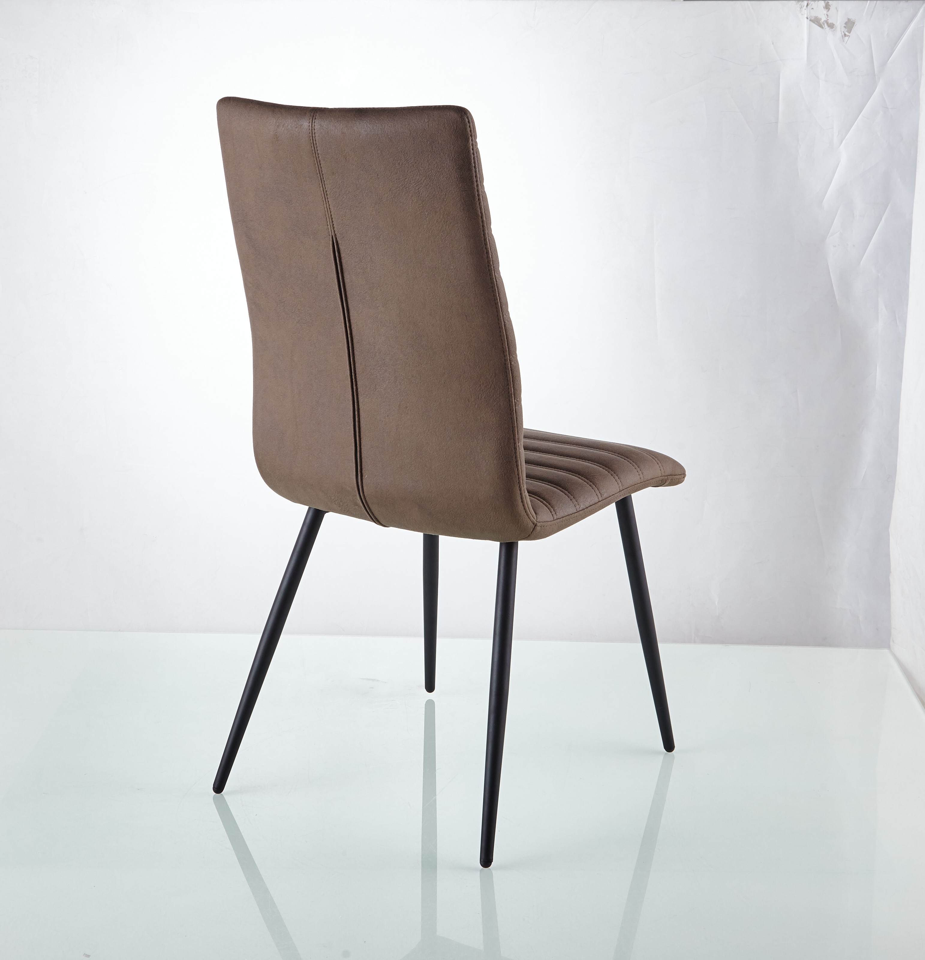 Simple design and comfortable seat good seller dining chair