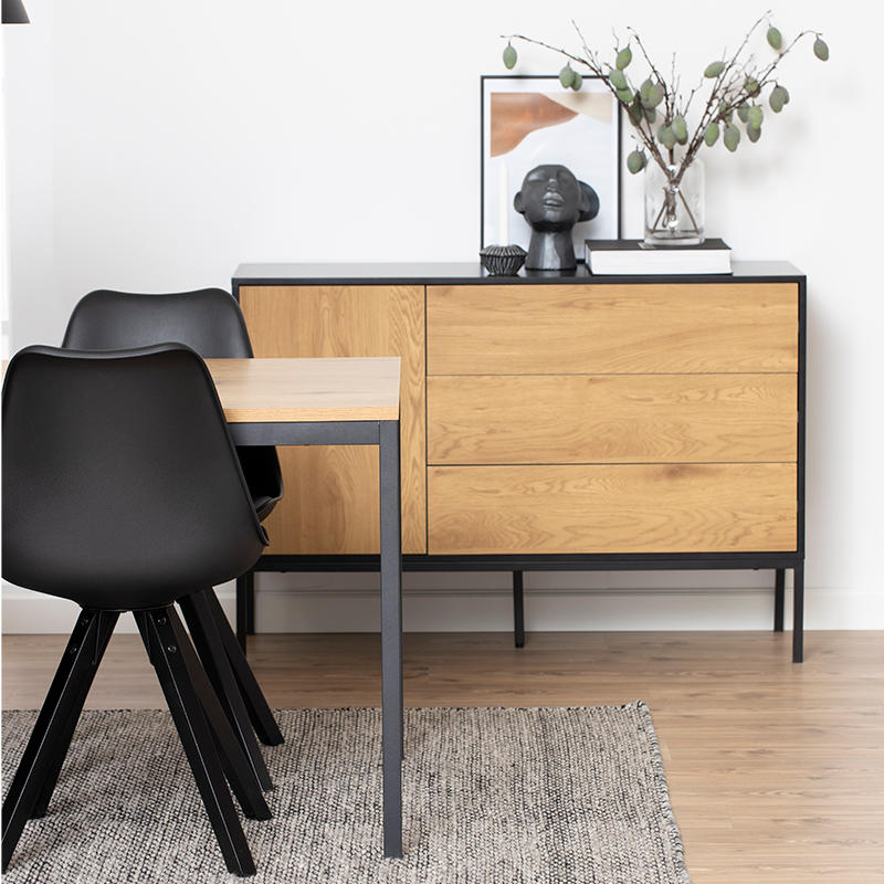 Seaford dining table