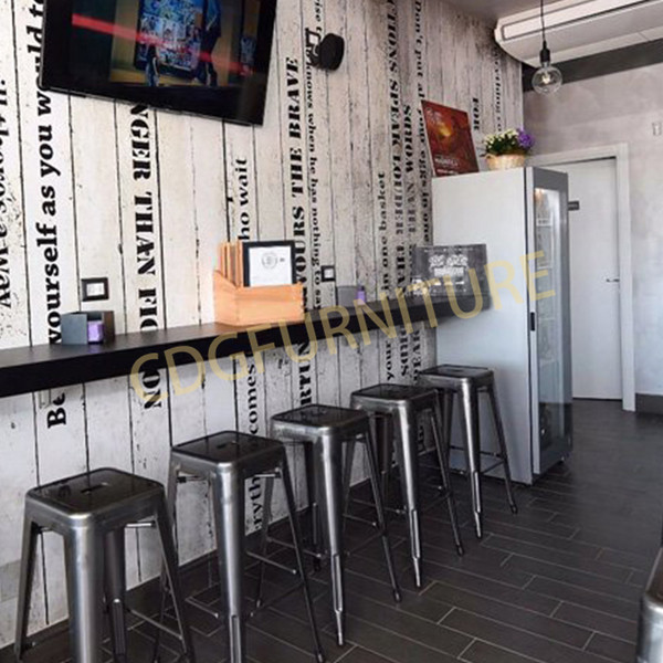 Bistro Cafe Hotel Restaurant Metal Frame Dining Stackable Vintage Sedie Sillas Tolixs Chair 618-H45-ST