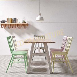 Wholesale Metal Frame Wooden Top Restaurant Cafe Bistro Table Furniture Dining Table Set  649DT-STW