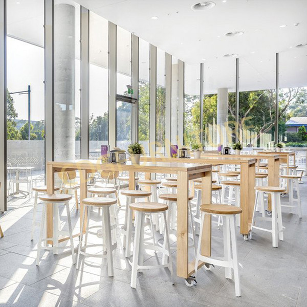 Factory Wholesale Fashion Design Wooden Seat Wood Legs Metal Frame Stacking Dinning Bistro Coffee Chair