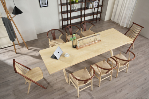 Ding Table and Dining Chair