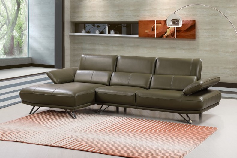 Light Luxury Leather Three-seater Sofa