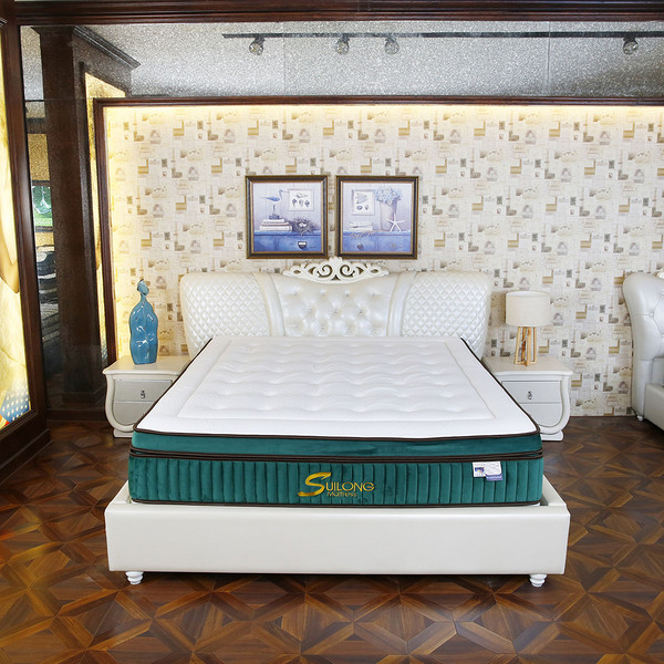 Special Design with Charming Emerald Colour 13
