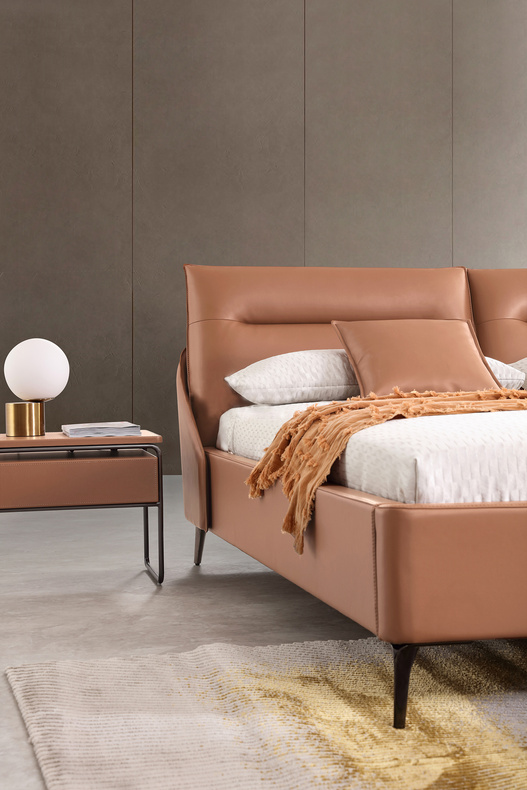 Exquisite Leather Special-shaped Double Bed