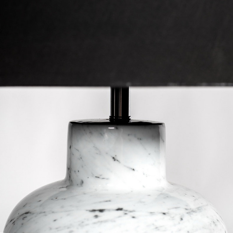 Table Lamp HL16042