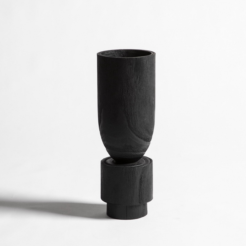 Wooden vase GB19061