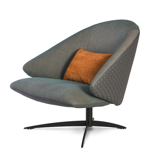 Lounge chair