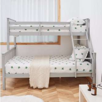 Triple bed