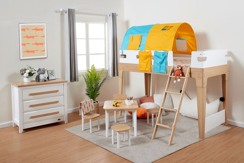 Tidy Single Loft Bed