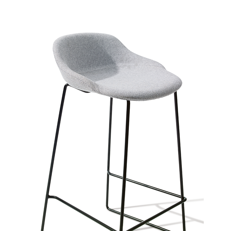 Design high  bar chair with metal plastic