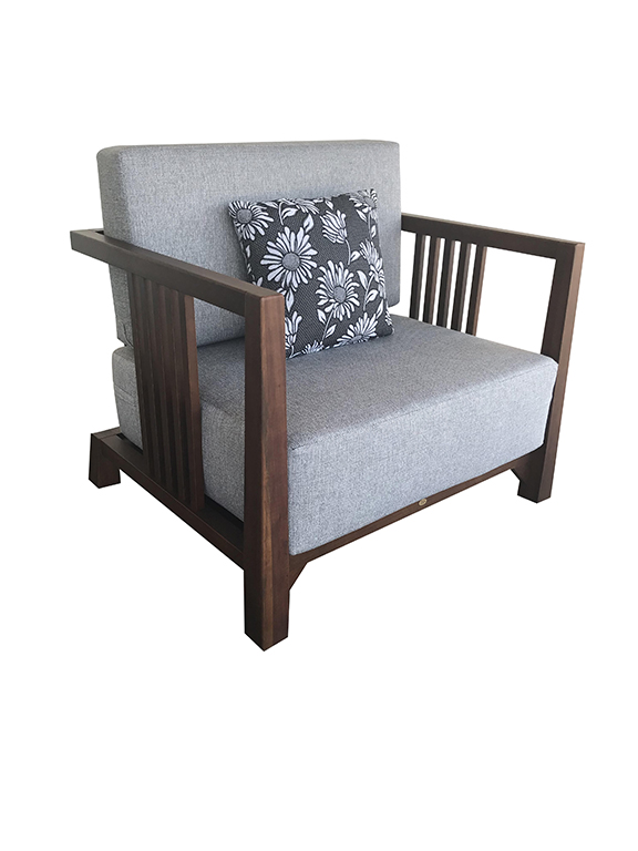 Jasmin in Sofa 19-test