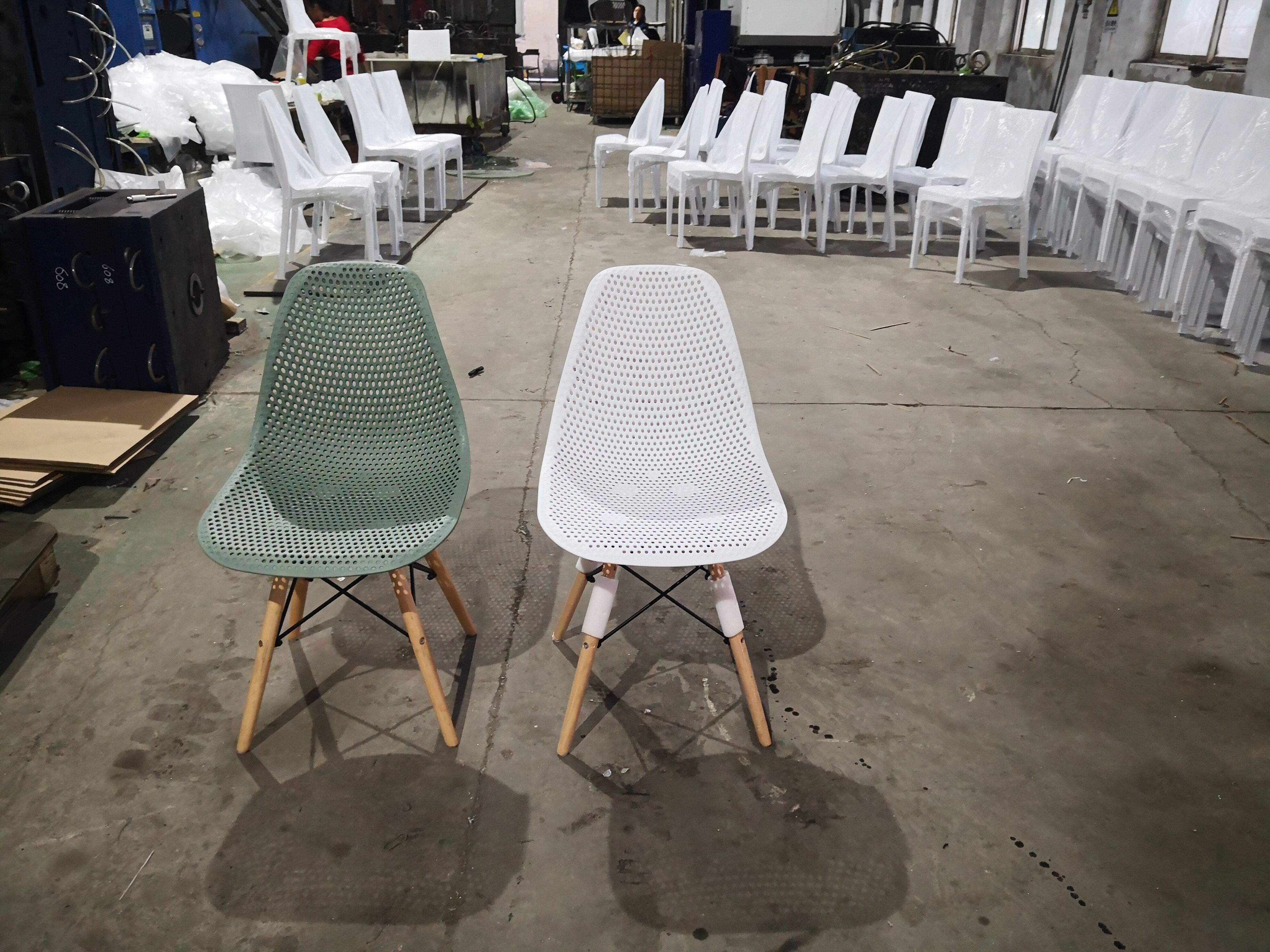 Replica Dining Plastic Chair C-692