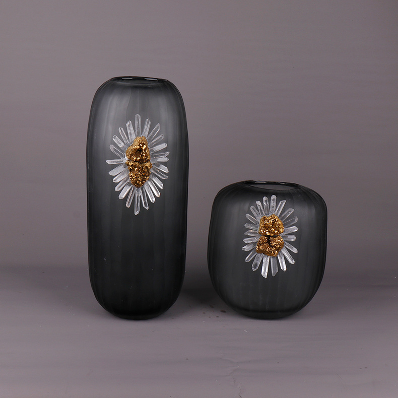 Exquisite irregular Uniquely Shaped Flowers Vase