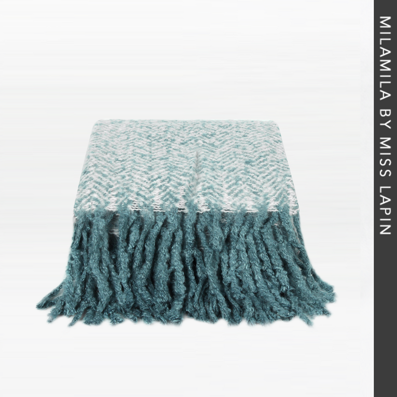 MO200113 Throw Blanket with Tassels