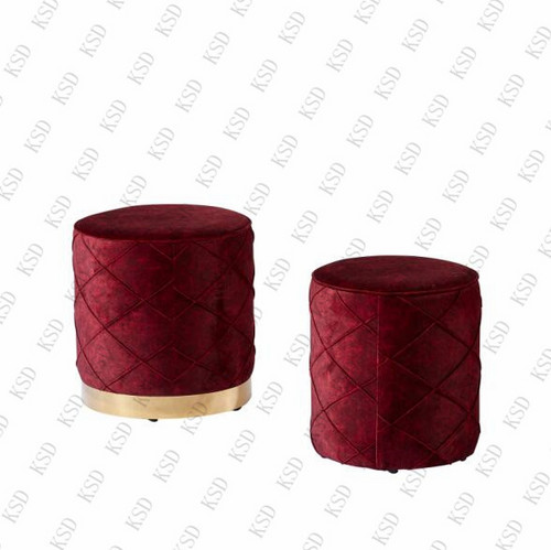 MODERN AND FASHIONABLE POUF