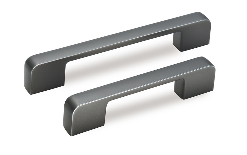 Aluminum furniture handle