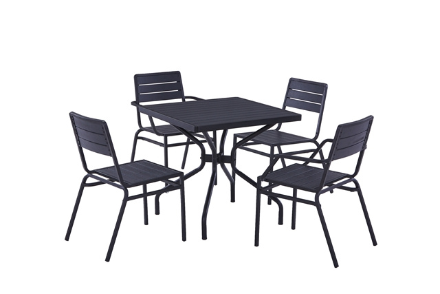 Plastic Wood Table and Chairs Set