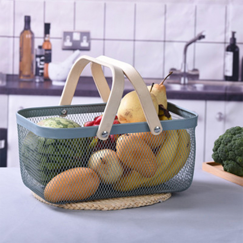 Hot sale cheap fashional wood handle household metal wire mesh fruit basket storage basket