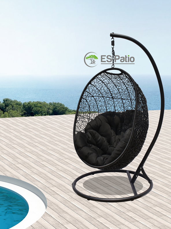 Outdoor hanging chair