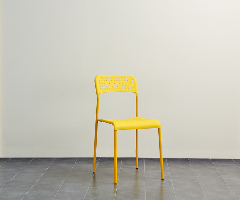 plastic chair U-9031（pantone）