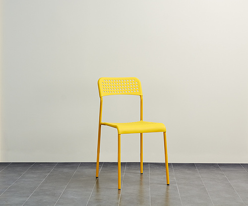 plastic chair U-9031（pantone）