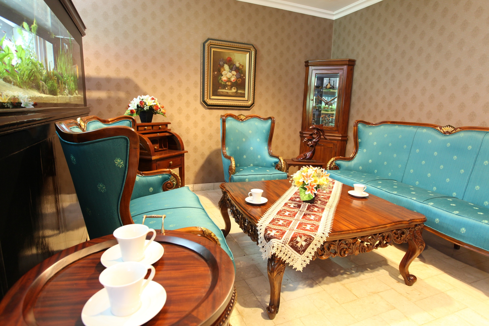 Classicc Sofa Set-test
