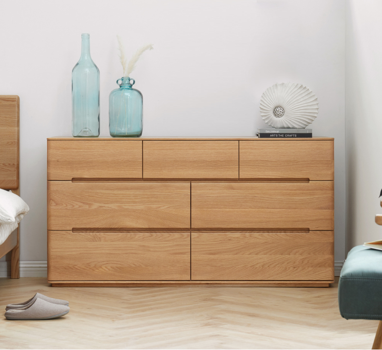 Y8627 Chest of drawers