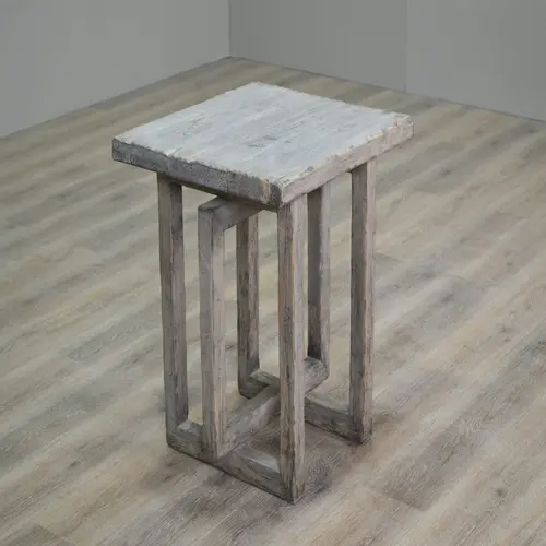 RC20SP13 Side Table