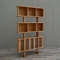 RCM009 Bookshelf