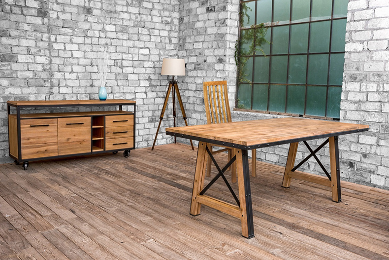 INDUSTRIAL DINING TABLE