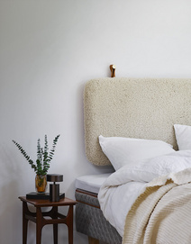 THE M HEADBOARD – BEIGE WOOL – SPECIAL EDITION