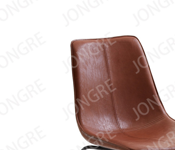 Menton Chair