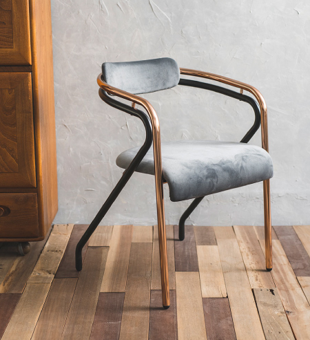 Modern ique Chair-test