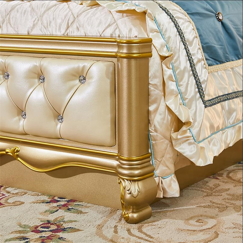 2021 Factory Direct European Style Wedding Bed Luxury Wooden Bed Furniture Upholstered Royal Furniture Antique Gold Bedroom Sets